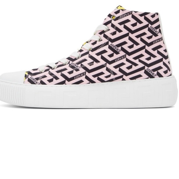 Versace La Greca Men's
Split Leather High-Top
Sneakers Size 44 EU / 11
US Multi - Picture 9 of 14